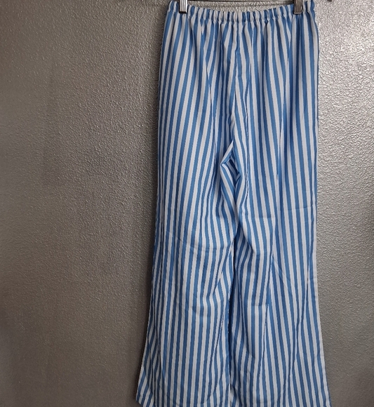 Blue and White Striped Halter Top & Pants   Size S - Picture 2 of 9